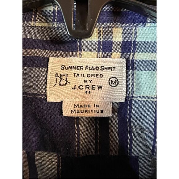 J. Crew Men’s Slim Fit Medium Long Sleeve Button Up Shirt (2618) - Picture 3 of 5